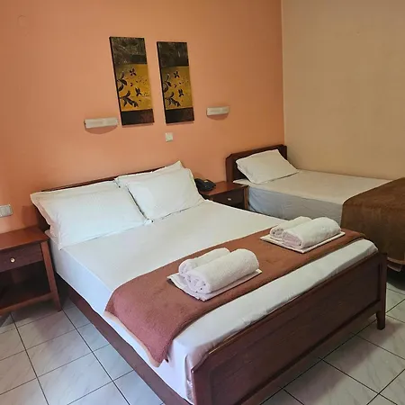 Hotel Philippos 2*